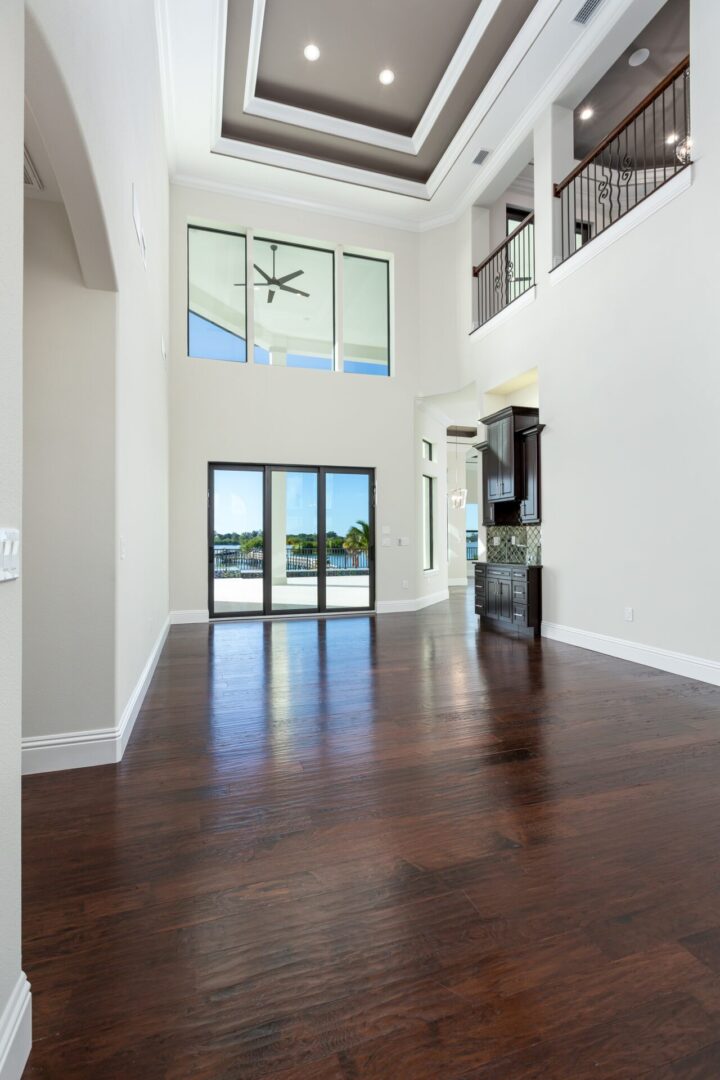 Sanibel 25